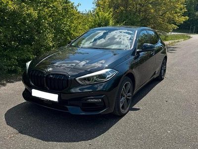 Gebraucht BMW 118 Sport Line 140 PS (102 kW) 2020 Schwarz Kleinwagen
