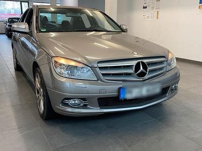 Beige Gebraucht 2007 Mercedes C200 Avantgarde Limousine | 5.700 €