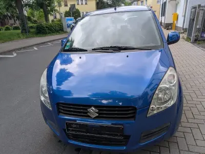 Gebraucht Suzuki Splash 66 PS (48 kW) 2009 Blau Kleinwagen