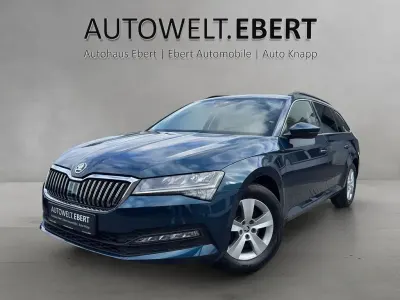 Gebraucht Skoda Superb 150 PS (110 kW) 2024 Blau Kombi