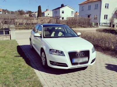 gebraucht Audi A3 Sportback 2.0 TDI (DPF) S tronic S line S.