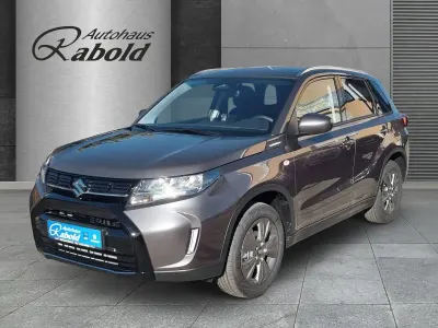 Neu Suzuki Vitara Comfort 110 PS (80 kW) 2026 Titan dark grau SUV