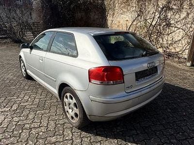 Gebraucht Audi A3 Ambiente 105 PS (77 kW) 2004 Silber Kleinwagen