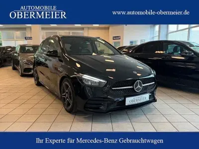 Gebraucht Mercedes B180 AMG 136 PS (100 kW) 2021 Schwarz Van / Kleinbus
