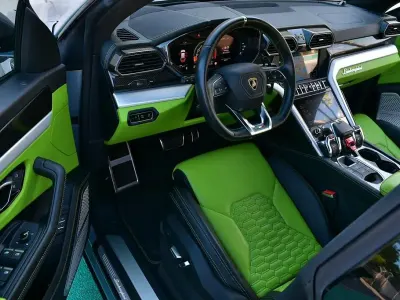 Usata Lamborghini Urus 650 CV (478 kW) 2019 Grigio SUV