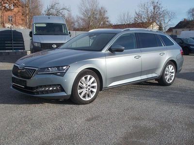 Grau Gebraucht 2020 Skoda Superb Style Kombi | 13.950 € (Teuer)