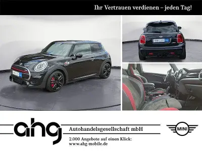 Używany Mini John Cooper Works Sport 231 KM (169 kW) 2018 Czarny Hatchback