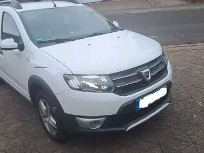 Gebraucht Dacia Sandero Prestige 90 PS (66 kW) 2015 Limousine