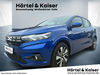 Gebraucht Dacia Sandero Expression 91 PS (66 kW) 2025 Blau Limousine