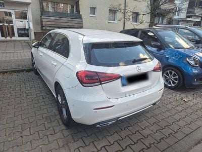 Second-hand Mercedes A200 163 CP (119 kW) 2020 Alb Berlinǎ