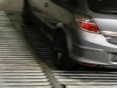 Second-hand Opel Astra GTC 125 CP (91 kW) 2005 Gri Coupe