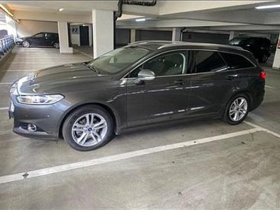 Gebraucht Ford Mondeo 150 PS (110 kW) 2018 Grau Kombi