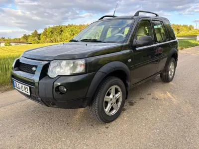 Käytetty Land Rover Freelander 111 HP (81 kW) 2005 Katumaasturi