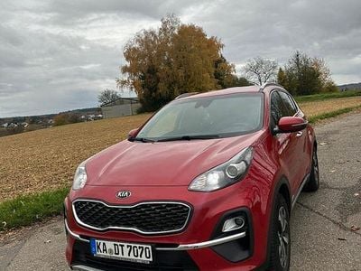 Rot Gebraucht 2021 Kia Sportage SUV | 20.500 € (Fairer Preis)