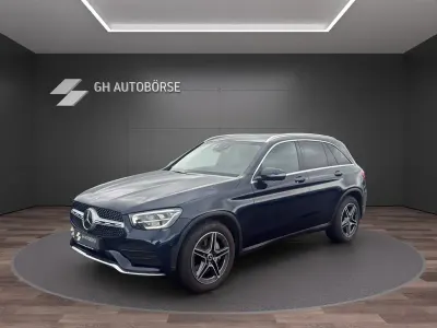 Gebraucht Mercedes GLC220 AMG line 194 PS (142 kW) 2020 Blau SUV