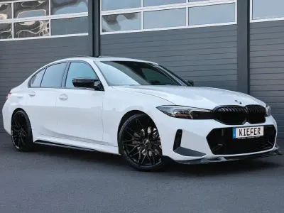 Gebraucht BMW 330 Performance 258 PS (189 kW) 2021 Alpinweiß iii (300) Limousine