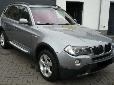 gebraucht BMW X3 2.0d Leder Navi Panoramadach 4x4 Anhänger Xenon