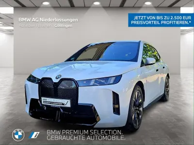 Gebraucht BMW iX Comfort Edition 300 kW (408 PS) 2025 Weiß SUV
