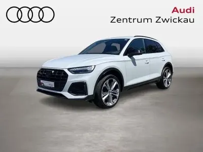 Gebraucht Audi Q5 Ambiente 204 PS (150 kW) 2022 Gletscherweiß metallic SUV