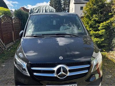 Usata Mercedes V220 163 CV (119 kW) 2023 Nero Monovolume