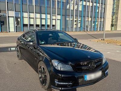 Gebraucht Mercedes C250 AMG line 204 PS (150 kW) 2012 Schwarz Coupé