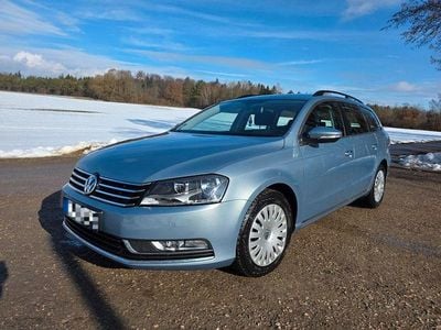 Gebraucht VW Passat Trendline 140 PS (102 kW) 2013 Grau Kombi