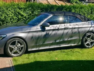 Gebraucht Mercedes C220 AMG 170 PS (125 kW) 2017 Grau Cabrio
