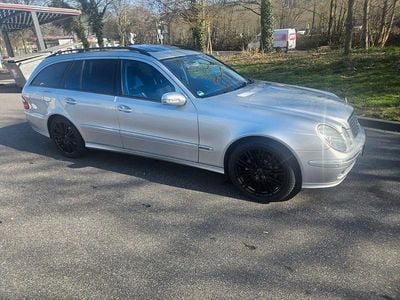 Gebraucht Mercedes 320 223 PS (164 kW) 2004 Silber Kombi