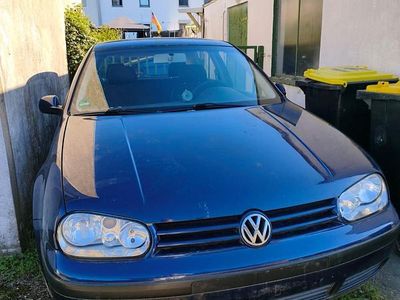 Gebraucht VW Golf IV 75 PS (55 kW) 2002 Blau Kleinwagen