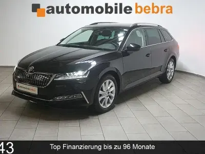 Gebraucht Skoda Superb Style 218 PS (160 kW) 2023 Black magic Kombi