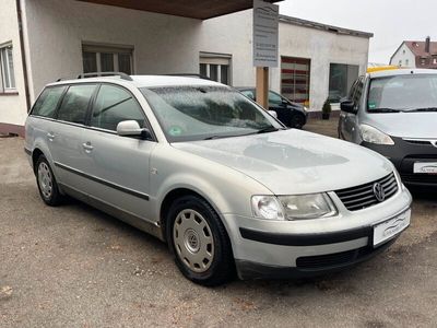 gebraucht VW Passat Variant 1.9 TDI *1.Hand*AHK*Sitzhzg*Klima*