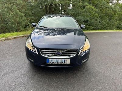Gebraucht Volvo S60 Momentum 150 PS (110 kW) 2011 Blau Limousine