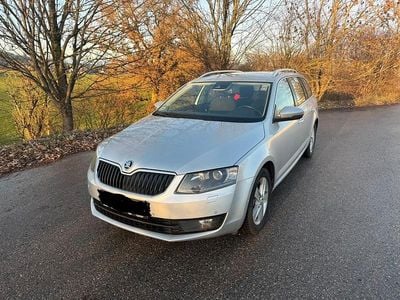 Silber Gebraucht 2014 Skoda Octavia Kombi | 7.000 € (Fairer Preis)