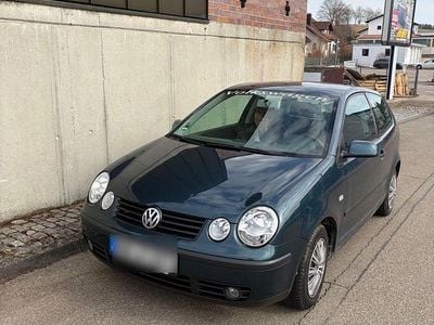Gebraucht VW Polo Basis 54 PS (39 kW) 2003 Grün Kleinwagen