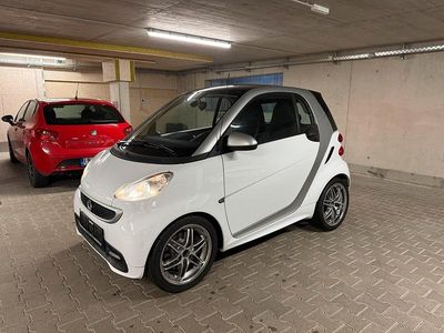Weiß Gebraucht 2012 Smart ForTwo Coupé Brabus Coupé | 5.390 € (Fairer Preis)