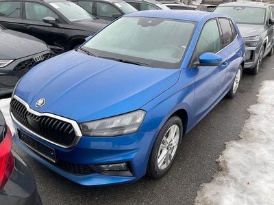 Neu Skoda Fabia Selection 116 PS (85 kW) 2025 Race blau metallic Kleinwagen
