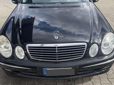 Mercedes E220