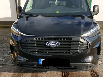 Gebraucht Ford Transit Custom Trend 170 PS (125 kW) 2025 Schwarz Van / Kleinbus
