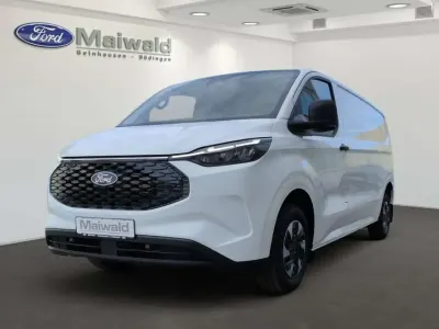 Nowe Ford Transit 160 kW (218 KM) 2026 Biały Minivan