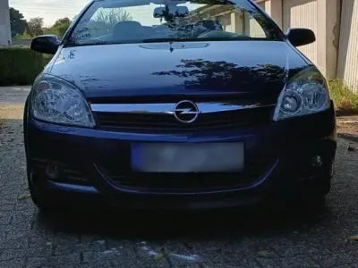Gebraucht Opel Astra 140 PS (102 kW) 2007 Blau Cabrio