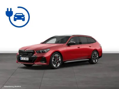 Gebraucht BMW i5 442 kW (601 PS) 2025 Rot Kombi