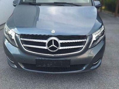 Mercedes V250