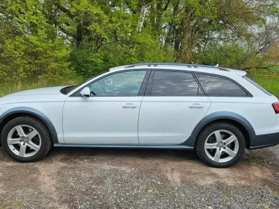 Gebraucht Audi A6 Allroad Ambiente 218 PS (160 kW) 2015 Weiß Kombi