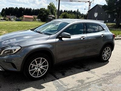 Mercedes GLA200