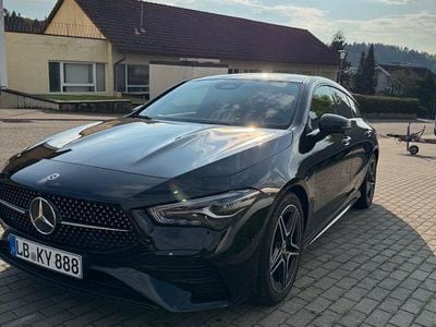 Second-hand Mercedes CLA200 Shooting Brake AMG 163 CP (119 kW) 2024 Negru Break