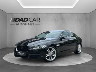 Usata Jaguar XE 179 CV (131 kW) 2017 Nero Berlina