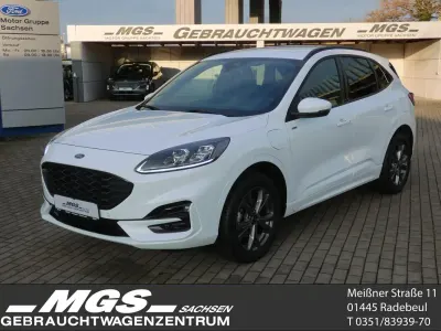 Gebraucht Ford Kuga ST-Line X 224 PS (164 kW) 2022 Frostweiß SUV