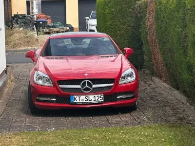Gebraucht Mercedes SLK250 204 PS (150 kW) 2013 Rot Cabrio