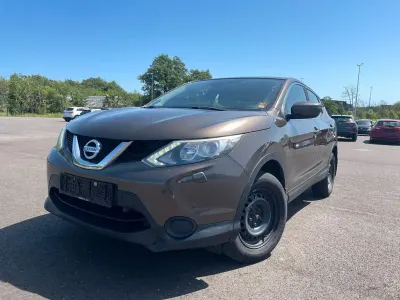 Gebraucht Nissan Qashqai Visia 116 PS (85 kW) 2017 Braun SUV