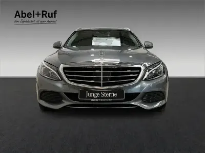 Gebraucht Mercedes C180 Exclusive 156 PS (114 kW) 2021 Grau Kombi